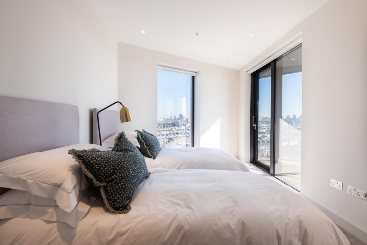 Elegant Victoria Home Close To Sloane Square By Underthedoormat Лондон Экстерьер фото